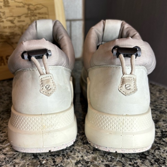 Ecco Solice Hydromax Outdoor Winter Slip On Shoe Size 10 - Picture 5 of 13